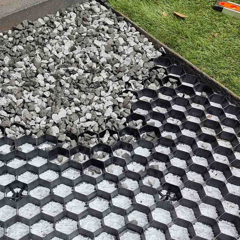 EuroGravel Kiesgitter PLUS mit Unkrautvlies Schwarz